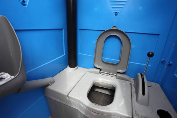 Best Portable restroom trailer rental  in Hawaiian Beaches, HI